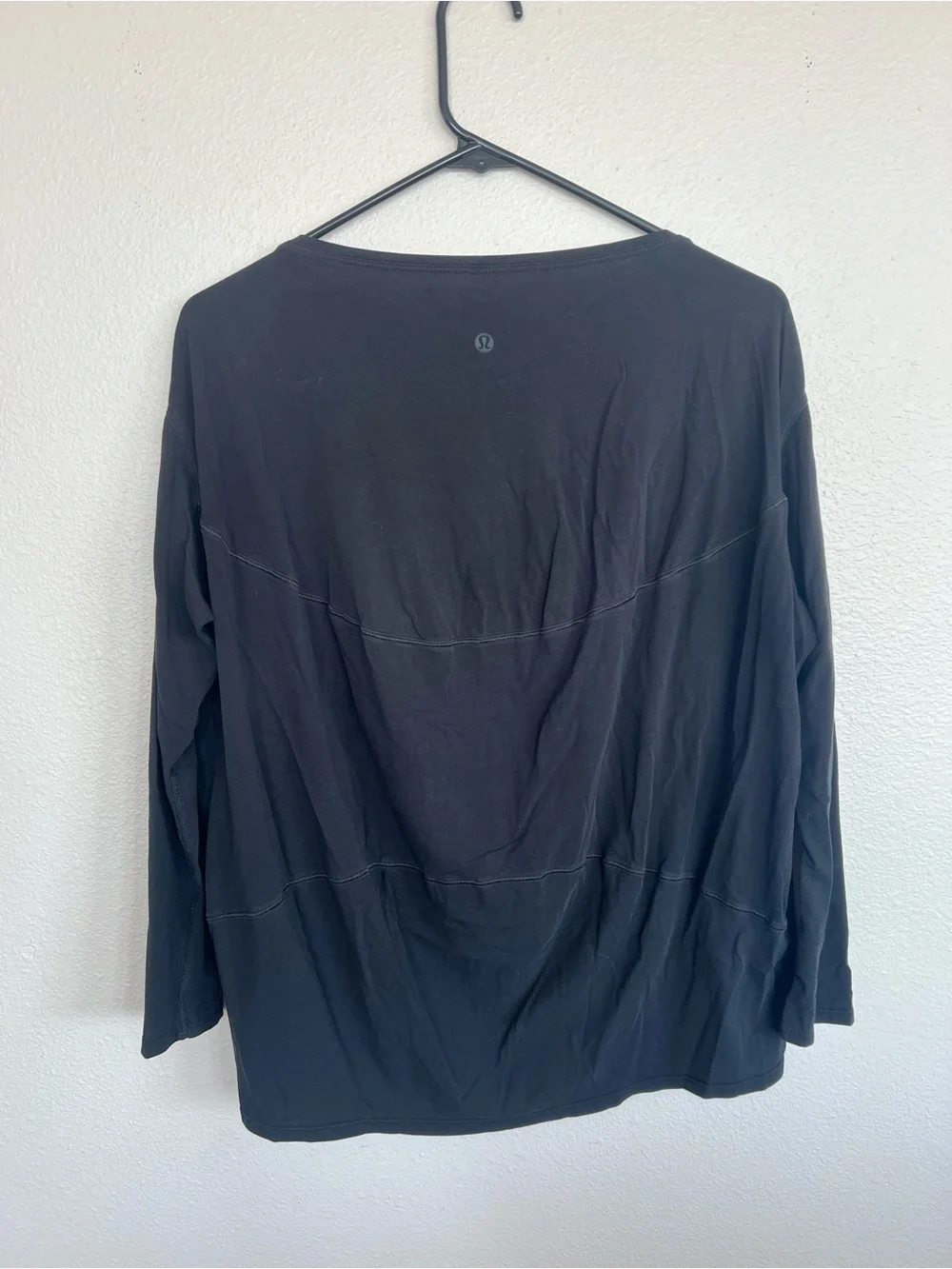 lululemon athletica Black back in action long sleeve